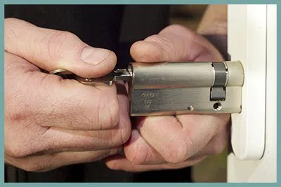 Master Lock Key Store Miami, FL 305-307-5772 - 45-1